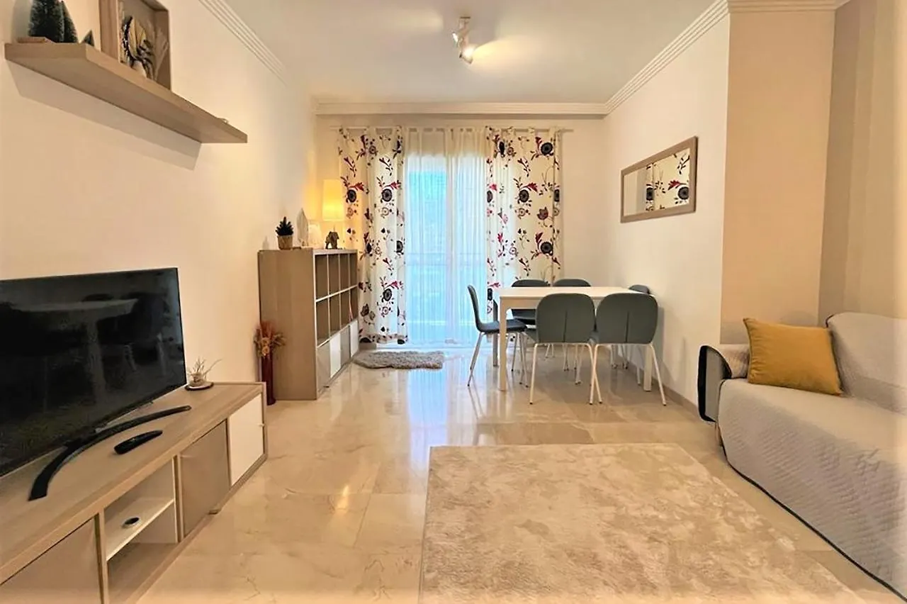 Estepona Town Apartment Anila